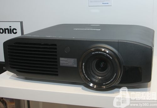 IFA2012ƳһŞCPT-AE8000W̖PT-AT6000E